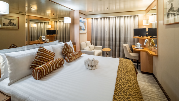 Ambassador Renaissance - Promenade Terrace Cabin.png